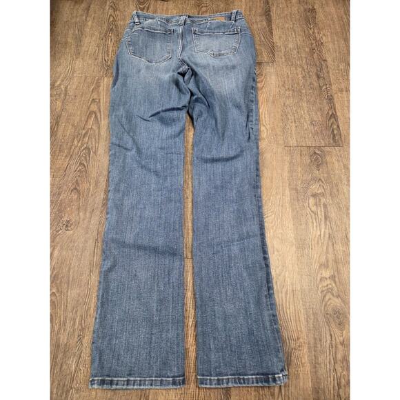 JAG Jeans Women's 6/28 Blue Medium Wash Straight Leg Jeans - Picture 5 of 5